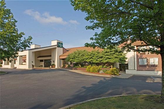 Holiday Lodge Hotel Oak Hill Extérieur photo